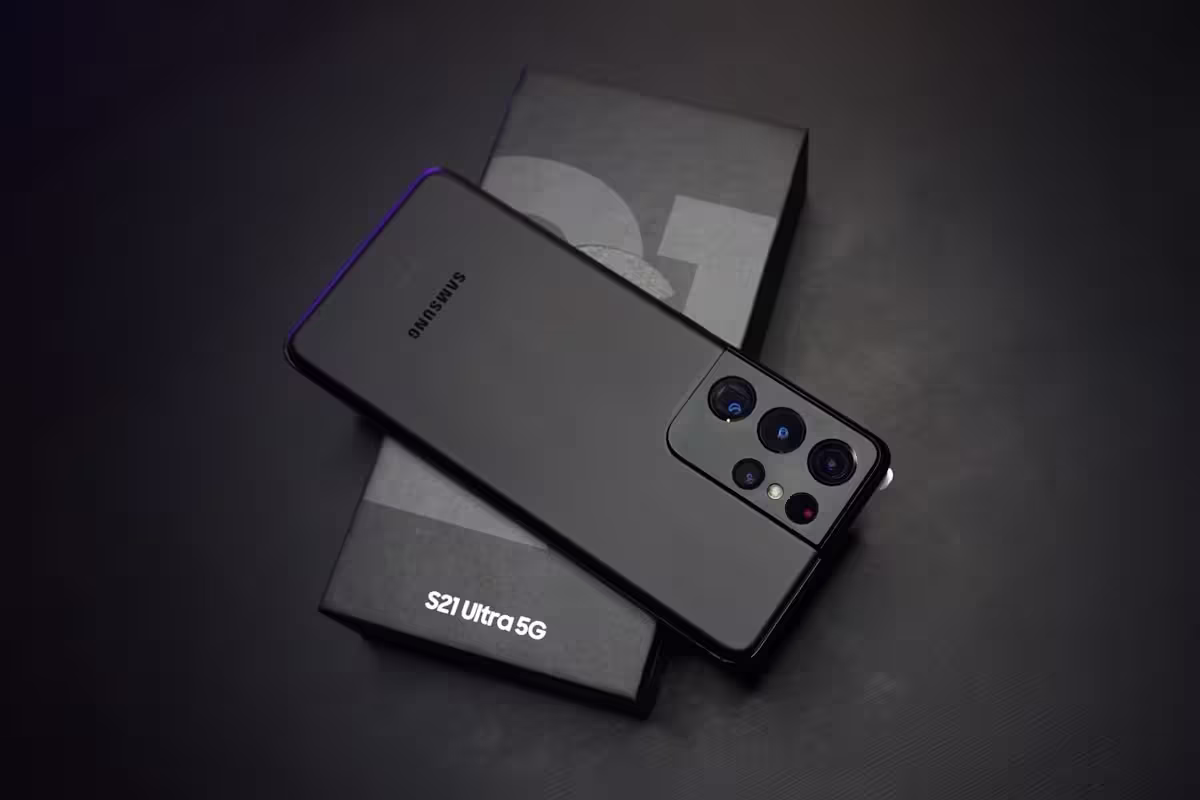 Reparación de pantalla -- taller Movvel Narón